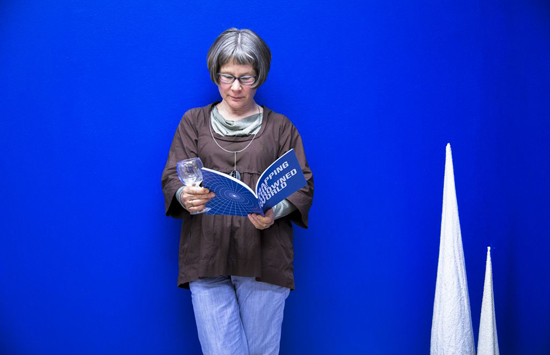 Michelle reading the M-TDW catalogue. Photo: Kristina Shapranova.